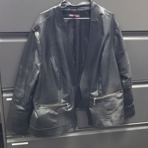 Black Leather Jacket sz 26 womans